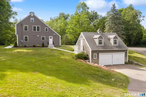 768 N Brooksvale Rd, Cheshire, CT 06410