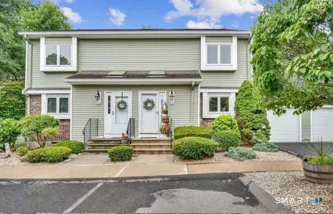 918 Sand Stone Dr #918, South Windsor, CT 06074