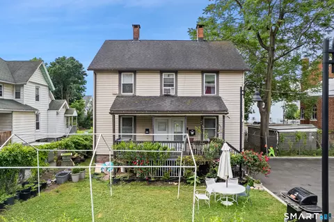 171 Henry St, Stamford, CT 06902