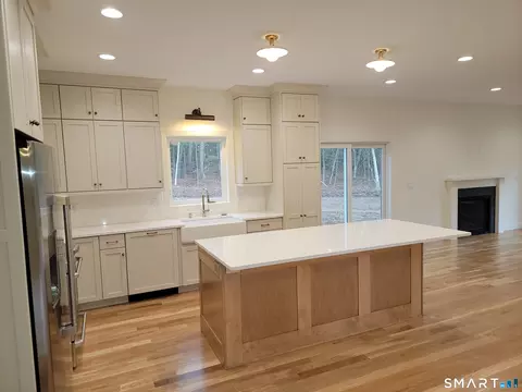 Kitchen - 963 High Rd, Berlin, CT 06037 photo 1 of 3