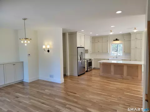 Kitchen - 963 High Rd, Berlin, CT 06037 photo 3 of 3