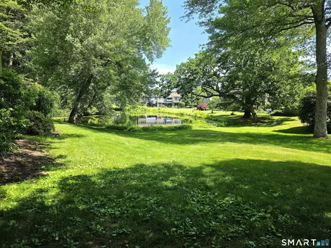 339 Heritage Vlg #A, Southbury, CT 06488