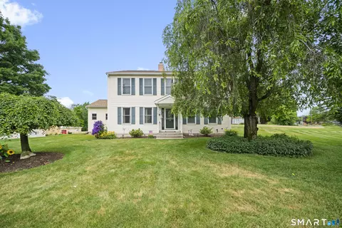 35 North St, Enfield, CT 06082