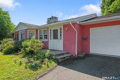 4 Francis Rd, Danbury, CT 06810