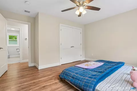 Bedroom - 25 Spring Rock Rd, East Lyme, CT 06333 photo 2 of 7