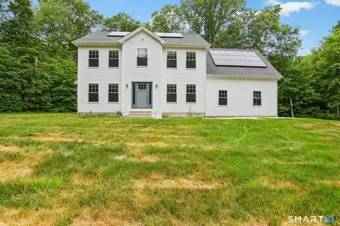 25 Spring Rock Rd, East Lyme, CT 06333