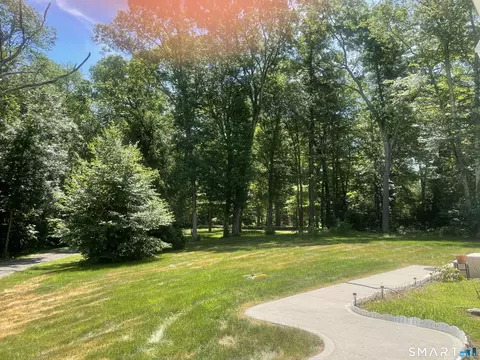 Exterior - 25 Spring Rock Rd, East Lyme, CT 06333 photo 6 of 6