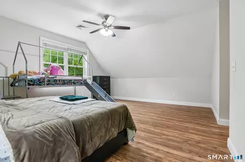Bedroom - 25 Spring Rock Rd, East Lyme, CT 06333 photo 5 of 7