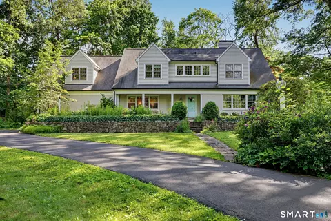 85 Bittersweet Ln, New Canaan, CT 06840