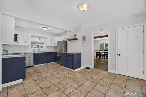 Kitchen - 57 Edwards Rd, Bethany, CT 06524 photo 3 of 4