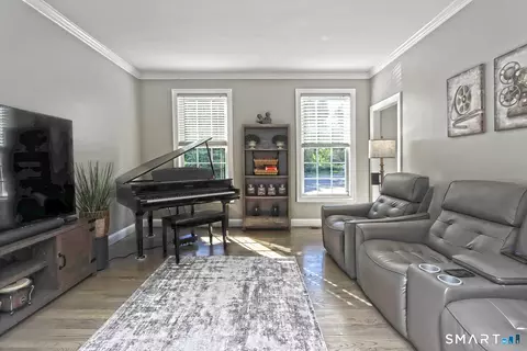 Living - 40 Griswold St, East Haven, CT 06513 photo 3 of 4