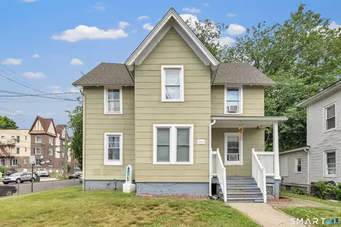 1626 Iranistan Ave, Bridgeport, CT 06604