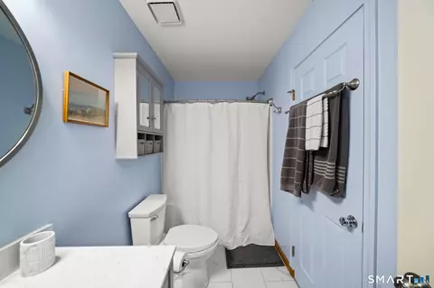 Bath - 20 Partridge Ct #20, Windsor Locks, CT 06096 photo 5 of 5