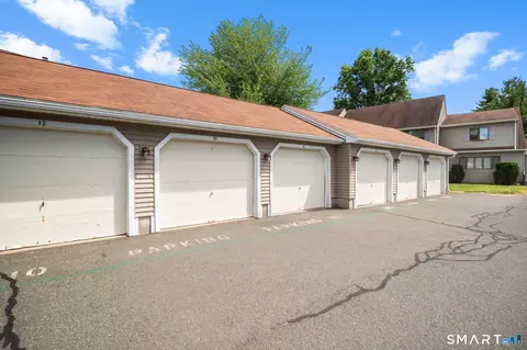 Exterior - 20 Partridge Ct #20, Windsor Locks, CT 06096 photo 8 of 9