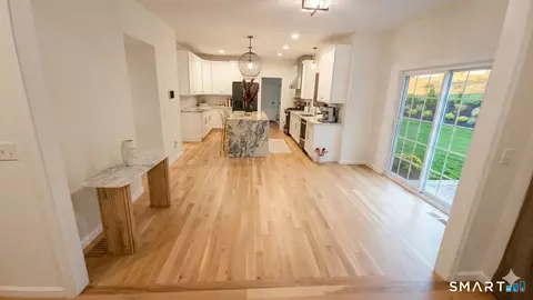 Entry Way - 20 Gino Dr, Bristol, CT 06010 photo 1 of 5