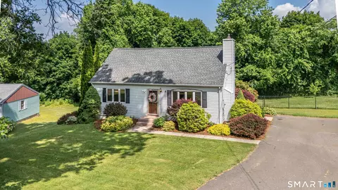113 Regan Rd, Vernon, CT 06066
