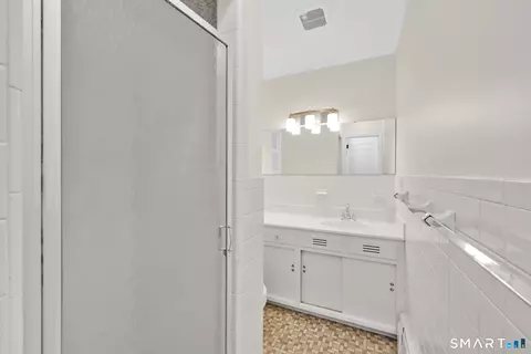 Bath - 45 Whittemore St, Willimantic, CT 06226 photo 1 of 2