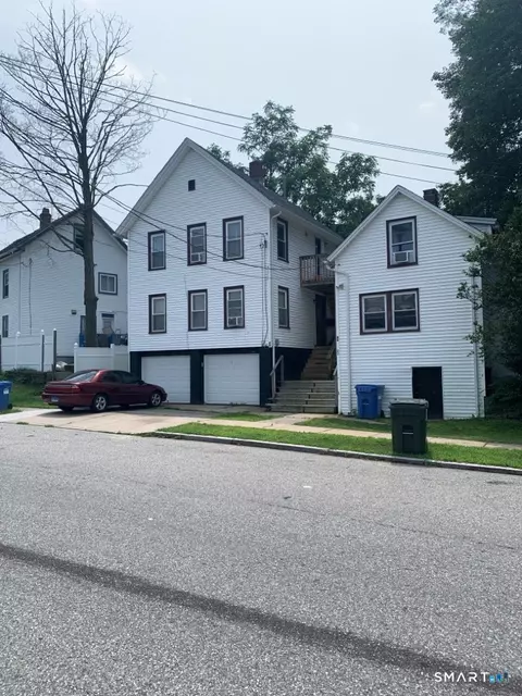 20 Mopsic St, Norwich, CT 06360