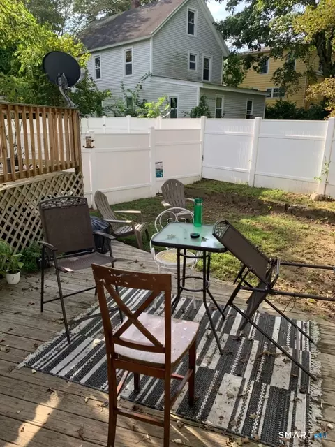 Exterior - 20 Mopsic St, Norwich, CT 06360 photo 5 of 6