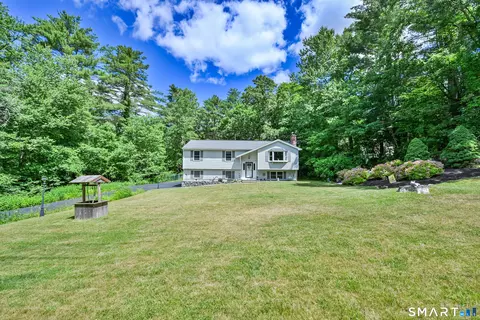 286 Quaddick Town Farm Rd, Thompson, CT 06277
