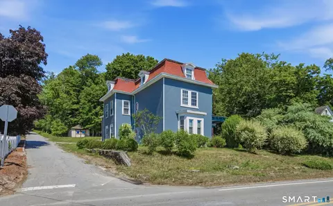 30 Main St, Plainfield, CT 06374