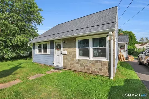 383 Glen Hills Rd, Meriden, CT 06451