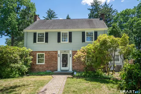 1847 Asylum Ave, West Hartford, CT 06117