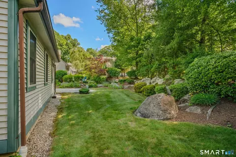 4 Bittersweet Ln #4, Niantic, CT 06357 photo 6