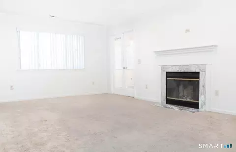 Living - 211 Windgate Cir #B, Monroe, CT 06468 photo 5 of 5