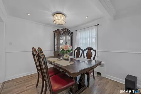 Dining - 25 Crystal St, Wethersfield, CT 06109 photo 2 of 2