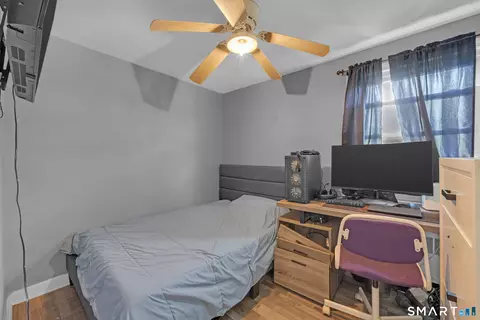 Bedroom - 25 Crystal St, Wethersfield, CT 06109 photo 1 of 3