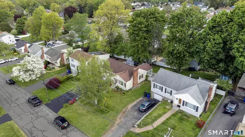 View/Area - 25 Crystal St, Wethersfield, CT 06109 photo 4 of 9