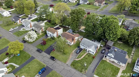 View/Area - 25 Crystal St, Wethersfield, CT 06109 photo 7 of 9