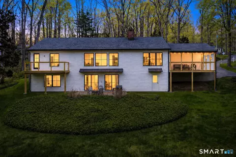 2 Charcoal Ln, Westport, CT 06880