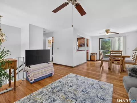 Living - 6 Willow Ln, Ledyard, CT 06339 photo 2 of 2