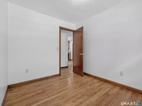 Bedroom - 6 Willow Ln, Ledyard, CT 06339 photo 3 of 7