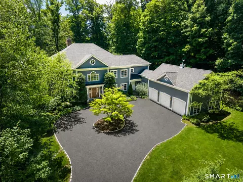 760 Smith Ridge Rd, New Canaan, CT 06840