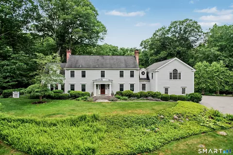 108 Logan Rd, New Canaan, CT 06840