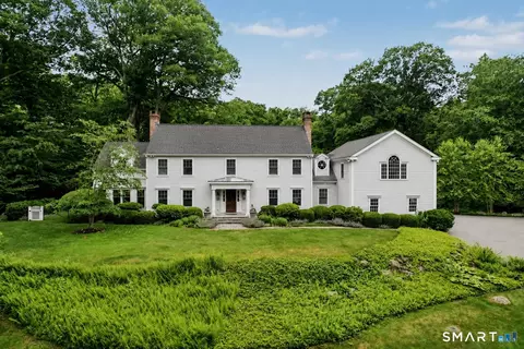 108 Logan Rd, New Canaan, CT 06840