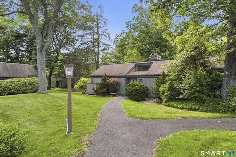 892 Heritage Vlg #A, Southbury, CT 06488