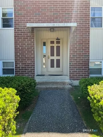 5 Belair Dr #5, New Milford, CT 06776