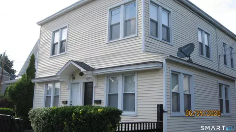 390 Canaan Rd, Stratford, CT 06614