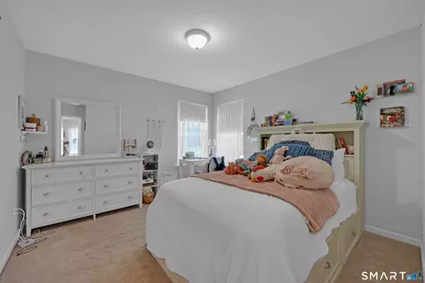 Bedroom - 24 Glen Rain Rd, Killingly, CT 06241 photo 2 of 4