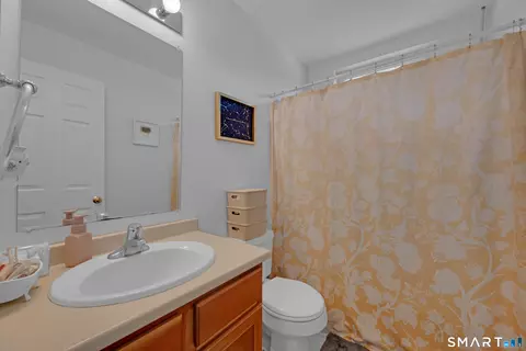 Bath - 24 Glen Rain Rd, Killingly, CT 06241 photo 1 of 3