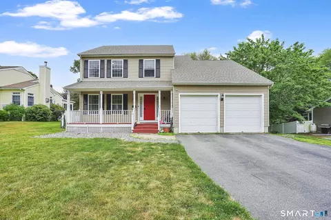 371 Tyler Ave, Groton, CT 06340