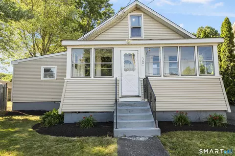 30 Homeside Ave, West Haven, CT 06516