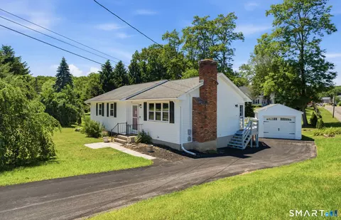 524 Gracey Ave, Meriden, CT 06451