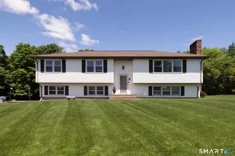 126 Pinnacle Rd, Bristol, CT 06010