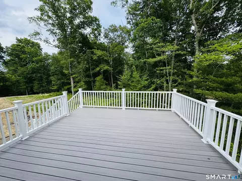 Exterior - 874 Brook Rd, Hampton, CT 06247 photo 3 of 6