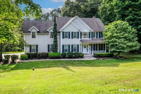 23 Meredith Ln, New Milford, CT 06776
